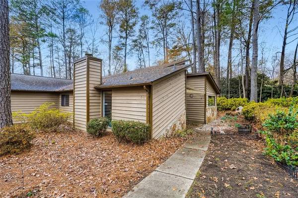 802 Bonnie Glen DR SE, Marietta, GA 30067