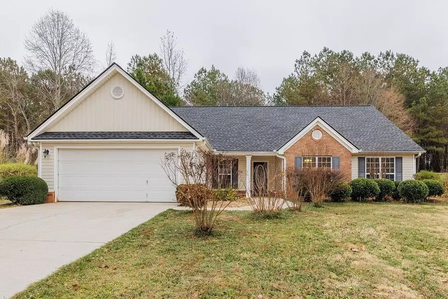 1419 Faith DR, Winder, GA 30680