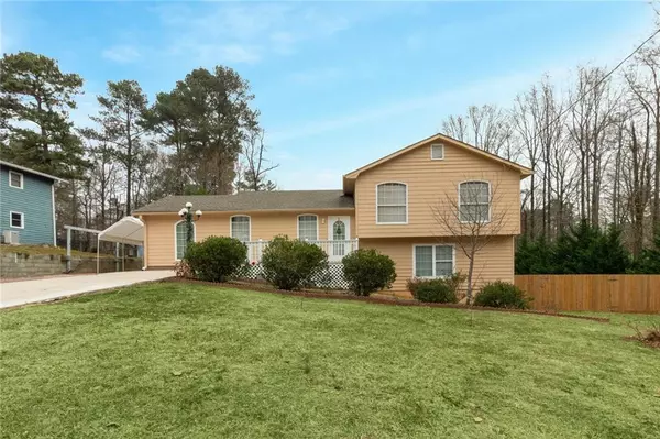 2033 Carriage WAY, Lawrenceville, GA 30043