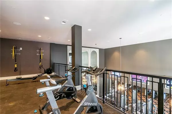 Sandy Springs, GA 30328,6500 Aria BLVD #405