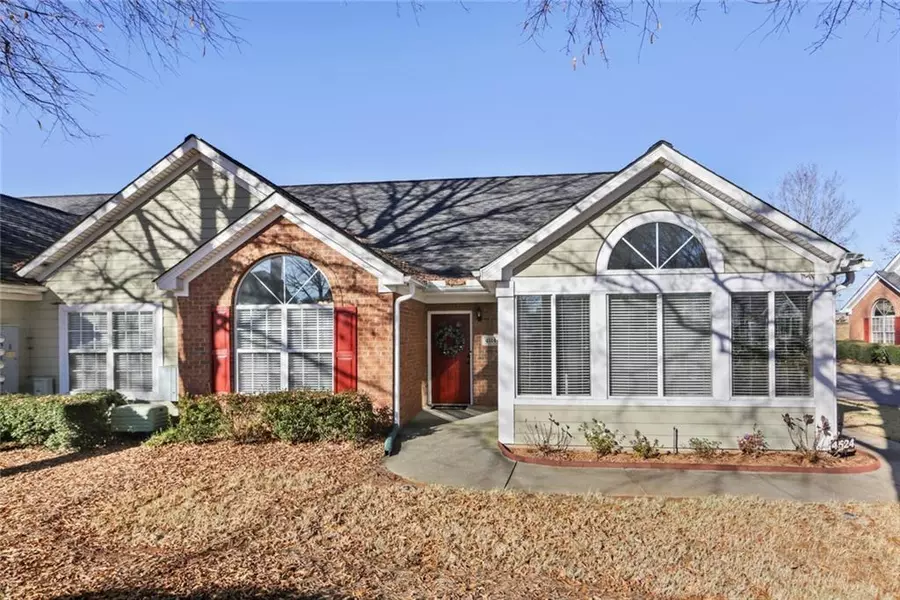 4524 Orchard TRCE, Roswell, GA 30076