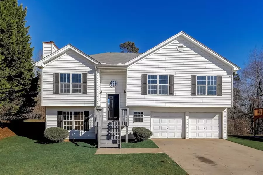 3742 Legacy Walk DR, Flowery Branch, GA 30542