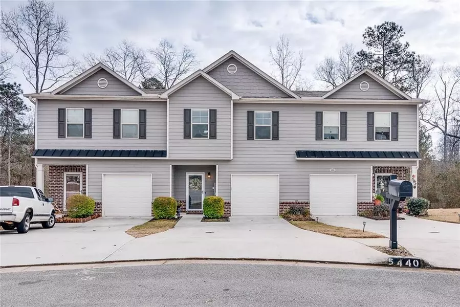 5440 Sycamore CT, Oakwood, GA 30566