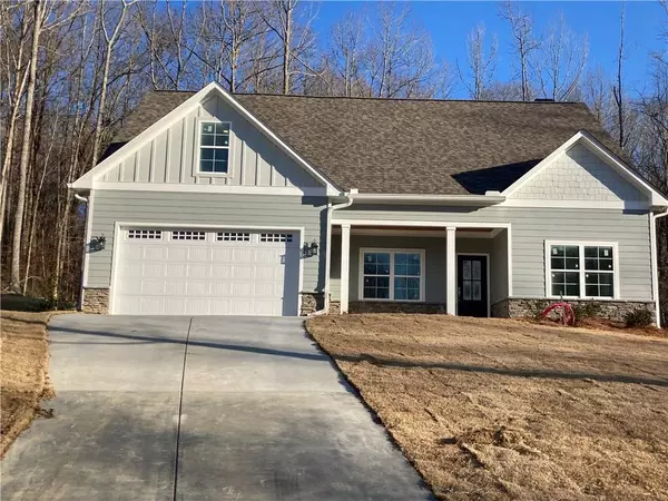 5585 Checkered Spot DR, Gainesville, GA 30506