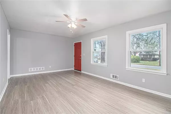 Atlanta, GA 30349,5170 Flemish CT