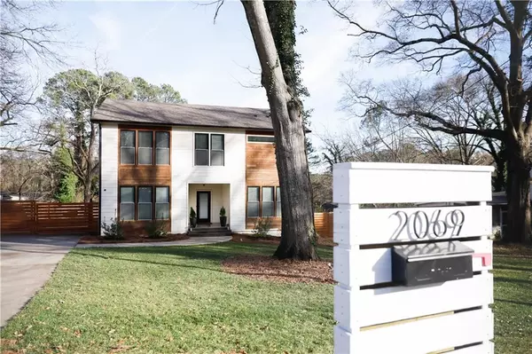 Decatur, GA 30032,2069 Delphine WAY