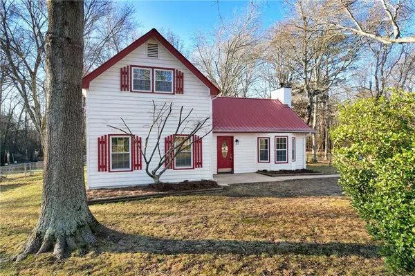 4425 Mcbrayer RD,  Flowery Branch,  GA 30542