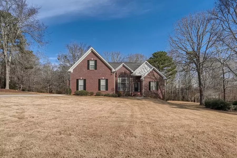 155 River Birch DR, Oxford, GA 30054