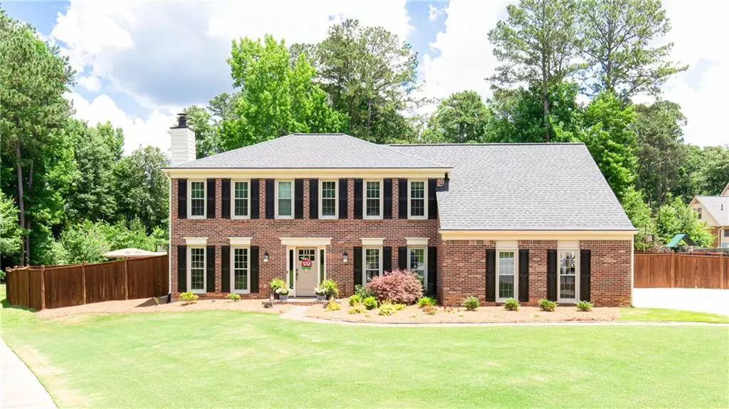 4299 Millhouse LN, Peachtree Corners, GA 30092