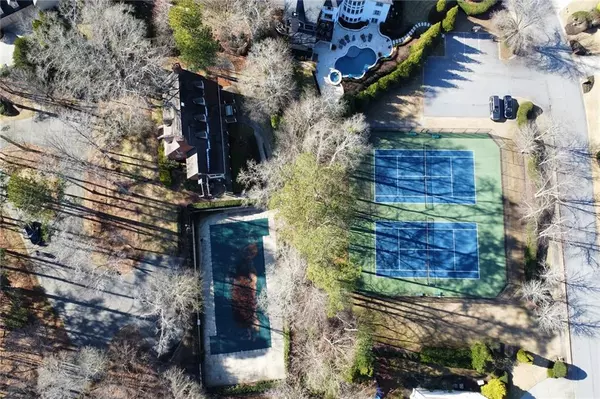 Atlanta, GA 30350,210 Bach CT