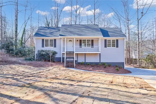 323 N Briar RDG, Woodstock, GA 30189