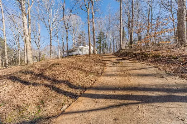 Dawsonville, GA 30534,225 Silver Fox DR