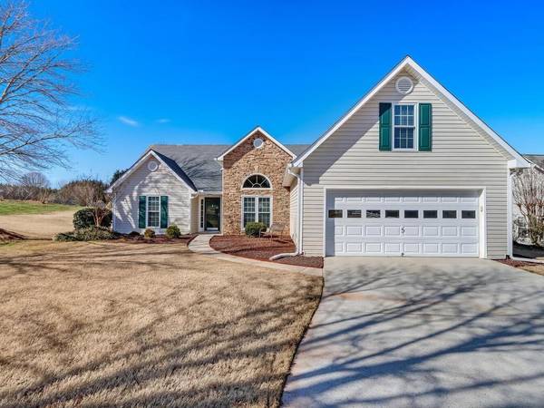 6047 Devonshire DR, Flowery Branch, GA 30542