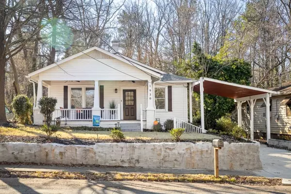 1930 Linwood AVE, East Point, GA 30344