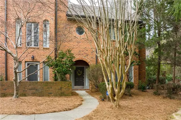 4 Westfair CT,  Sandy Springs,  GA 30328