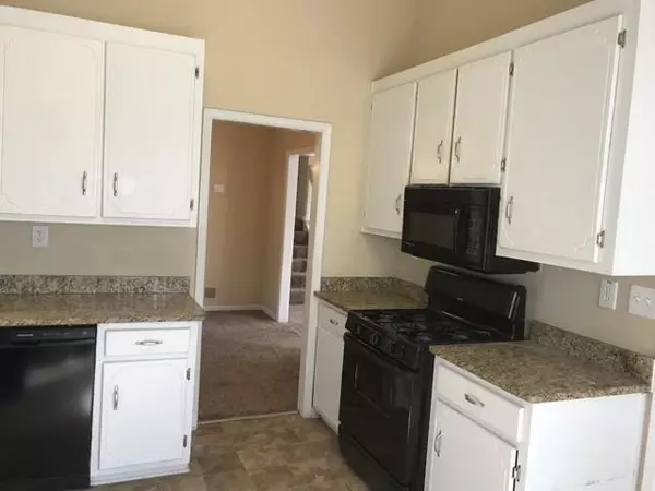 Woodstock, GA 30188,501 Honeysuckle LN