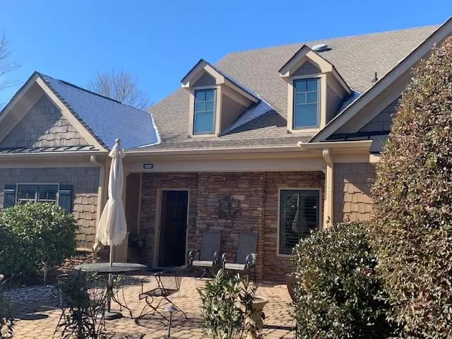 2520 Ballantrae CIR, Cumming, GA 30041