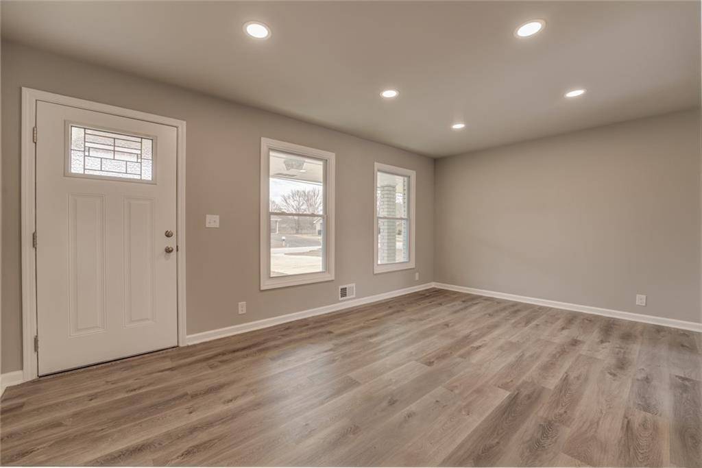 Conyers, GA 30094,2100 Moon DR SW