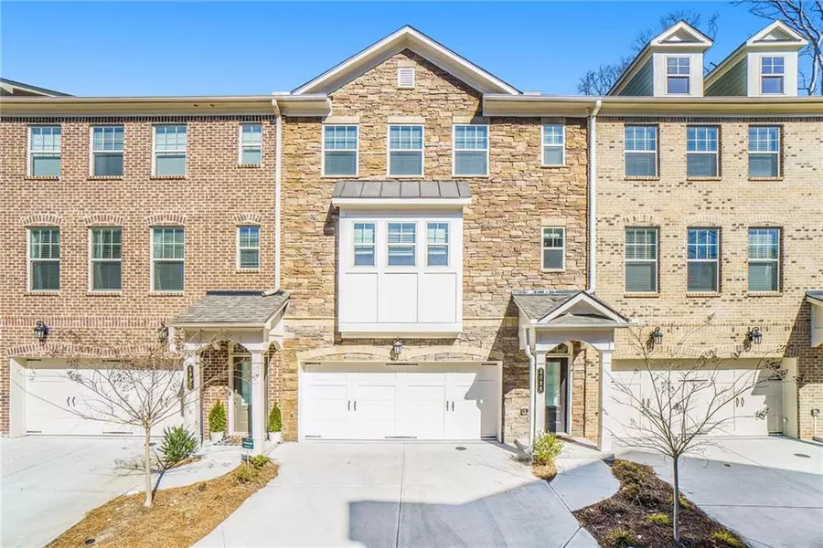 4086 Townsend LN, Dunwoody, GA 30346