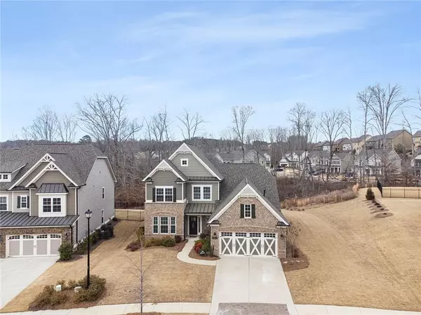 7142 Lake Edge DR, Flowery Branch, GA 30542