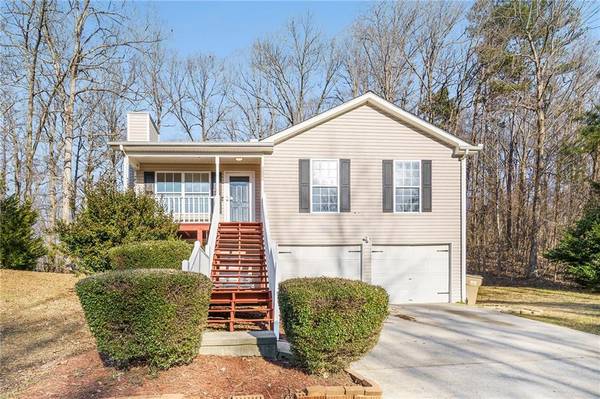 6828 Summit View DR, Flowery Branch, GA 30542