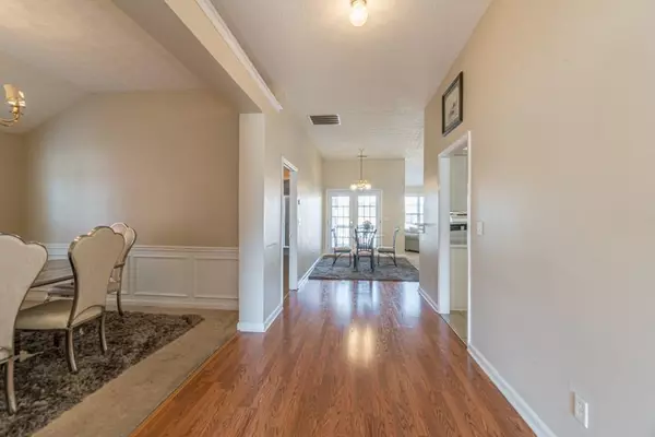 Lawrenceville, GA 30046,725 Livery CIR