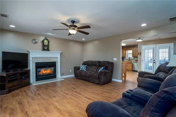 Fairmount, GA 30139,9236 Henderson Mountain RD