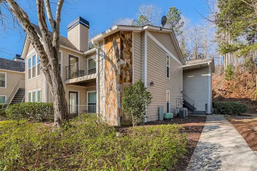 3113 Lake Pointe CIR, Roswell, GA 30075