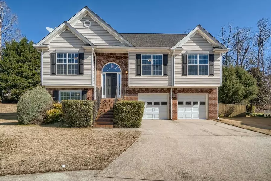 3233 Bentley Chase LN, Buford, GA 30519