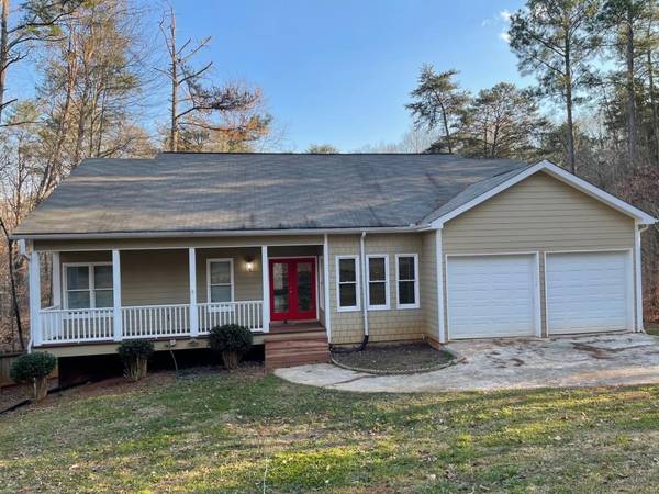 7155 Haw Creek PL, Gainesville, GA 30506