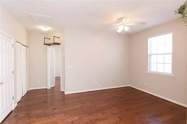 Woodstock, GA 30188,603 W Oaks DR