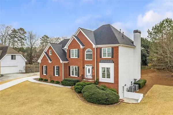 Suwanee, GA 30024,340 Winding Rose LN