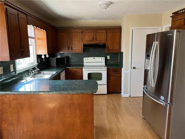 Lawrenceville, GA 30043,474 RUSSELL RIDGE DR