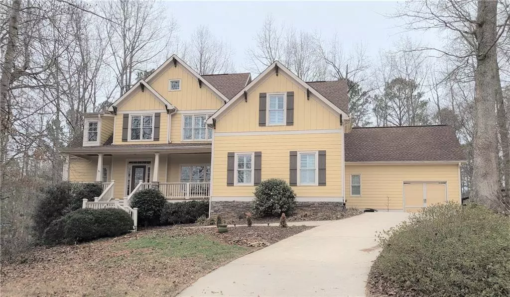 305 Crown CT, Canton, GA 30115