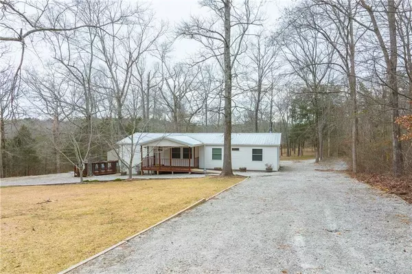 Oxford, GA 30054,5711 Hillview DR