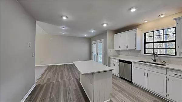 Lawrenceville, GA 30044,1010 Memory LN
