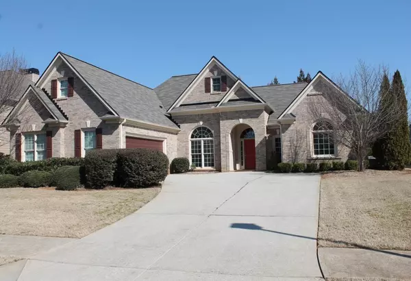 5008 Stone Moss WAY, Hoschton, GA 30548