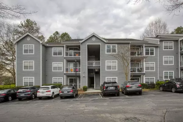 5302 Santa Fe Pkwy, Sandy Springs, GA 30350