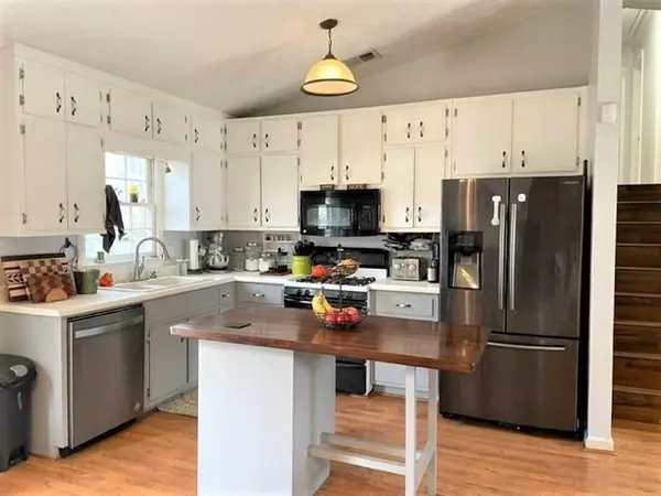 Lawrenceville, GA 30044,3072 Dempsey PL SW