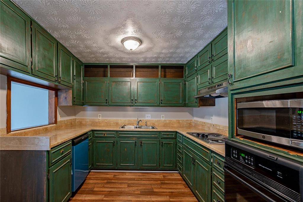 Conyers, GA 30094,696 Sugar Creek TRL SE
