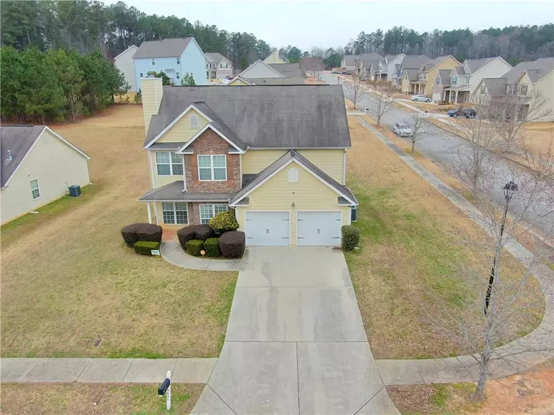 5651 Valley LOOP, Fairburn, GA 30213