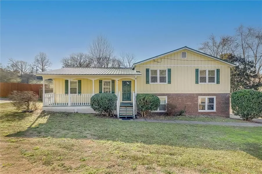 208 Mill Creek RD, Woodstock, GA 30188