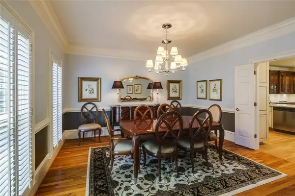 Sandy Springs, GA 30350,220 Walhalla CT