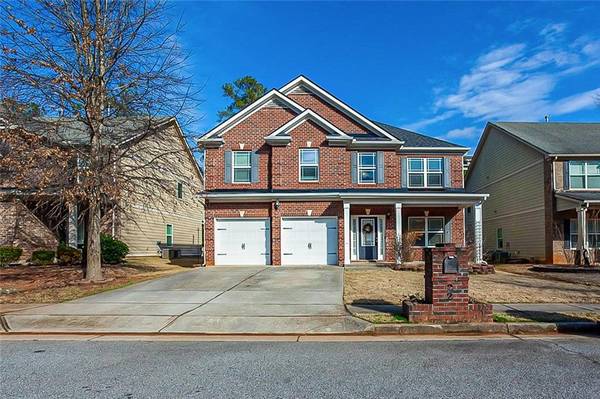 22 Seville CT, Newnan, GA 30263