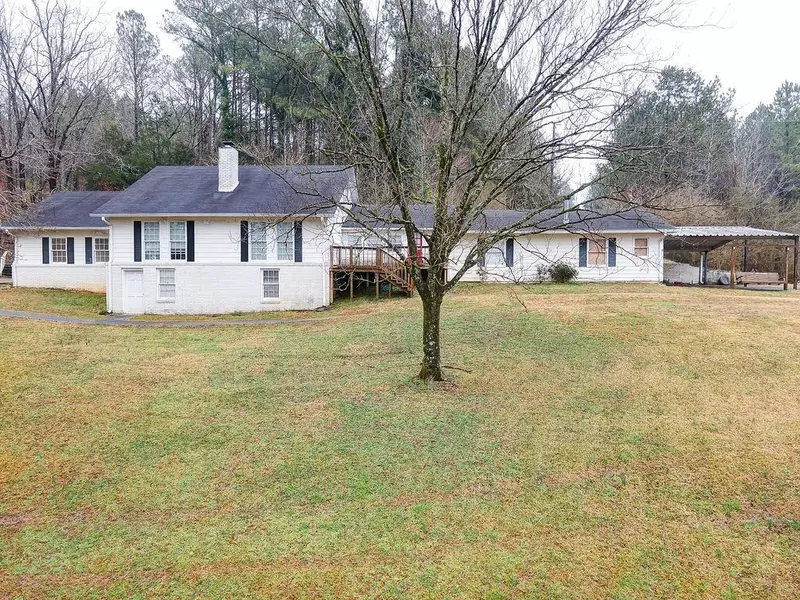 1447 Old Cedartown RD SE, Lindale, GA 30147