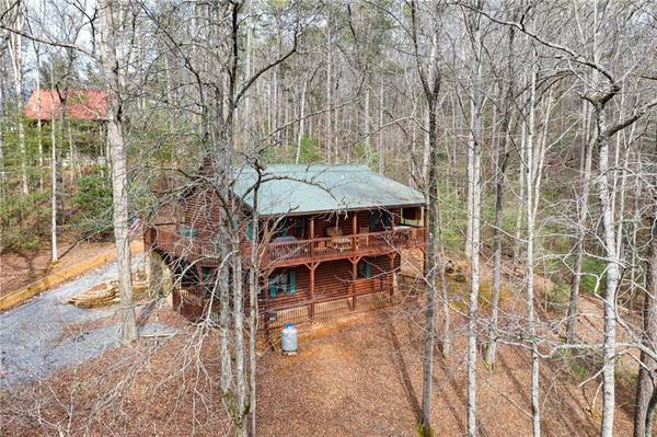 66 Ruby LN, Ellijay, GA 30540