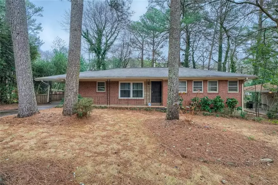 1386 Sandy LN, Decatur, GA 30032