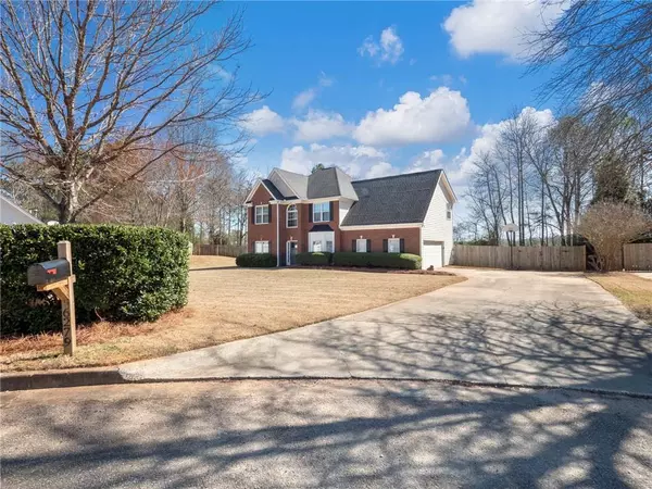 Flowery Branch, GA 30542,6279 Clear Springs LN