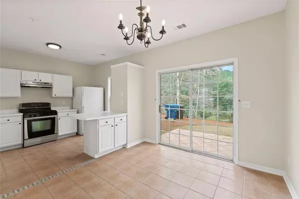 Alpharetta, GA 30005,1090 WHITESTONE RDG