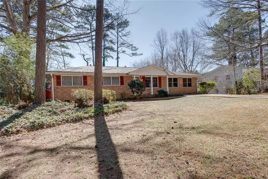 244 Forest Glen CIR, Avondale Estates, GA 30002